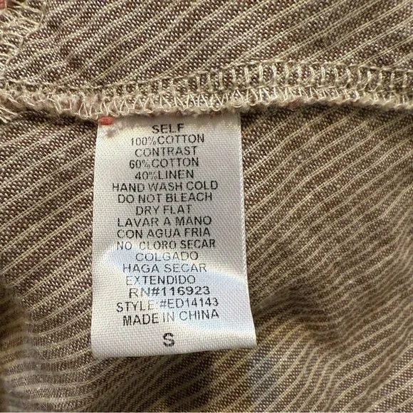 Red and Tan Plaid Button Down oversized shirt - Picture 7 of 12